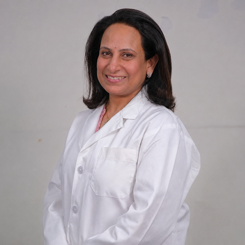 Dr. Charu Mithal, vitreo-retinal surgeon and eye specialist in South Delhi